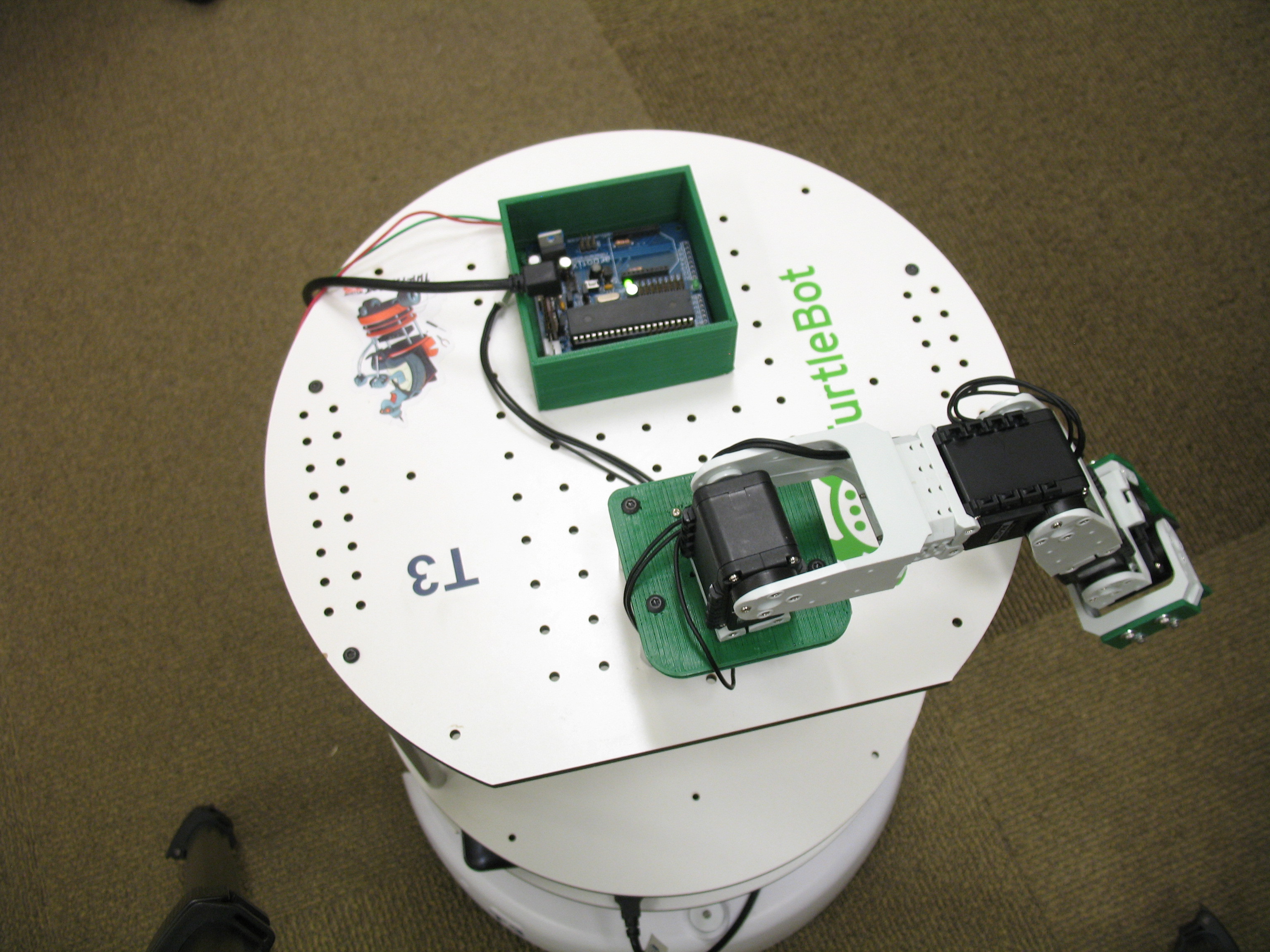 New Project: Wiring and Attaching an Arm to Your TurtleBot