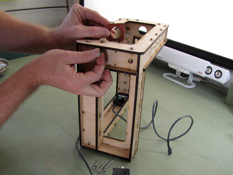 The MakerGear Mosaic 3D Printer – Part IV: The&nbsp;Z-Axis