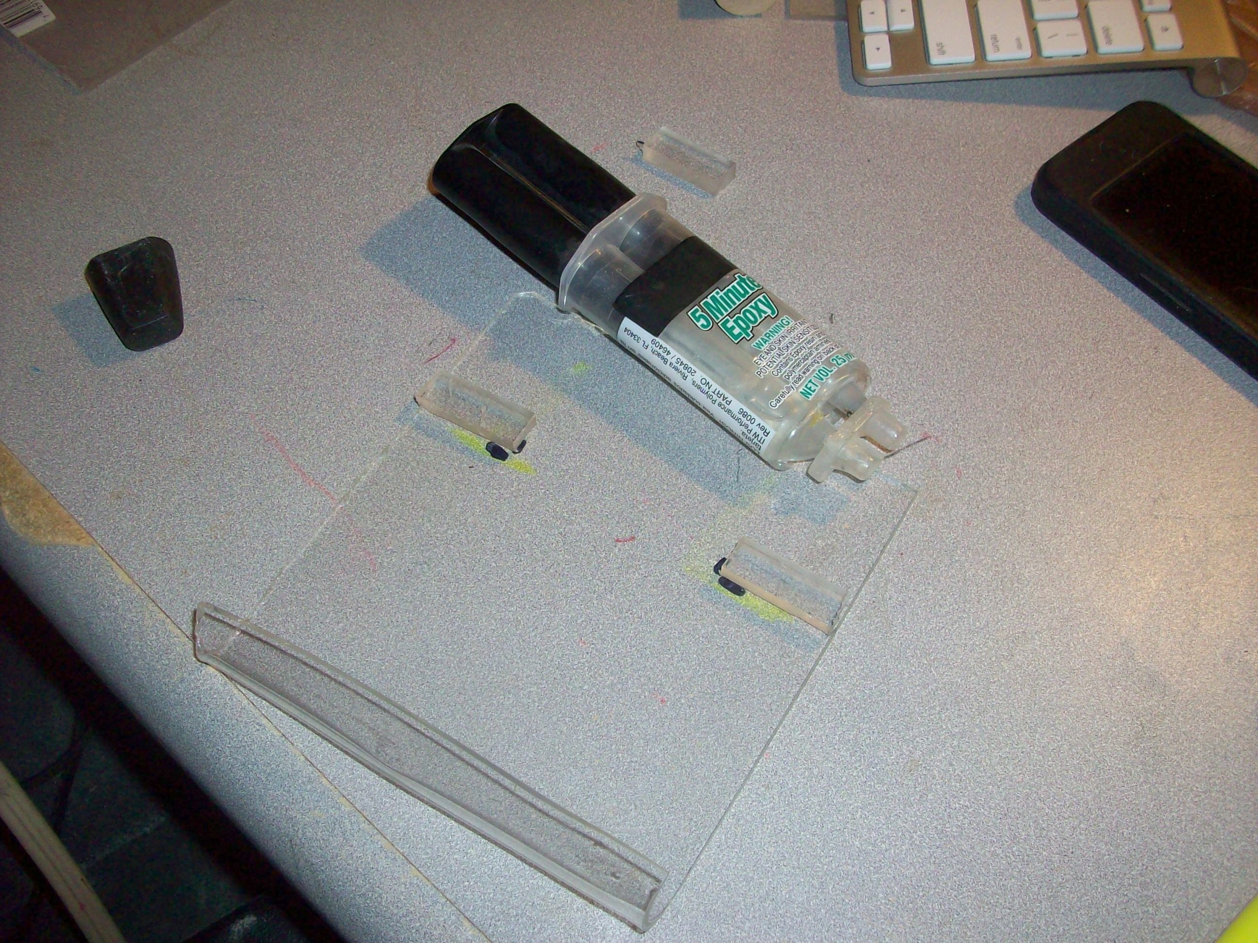 iPhone Keyboard Stand