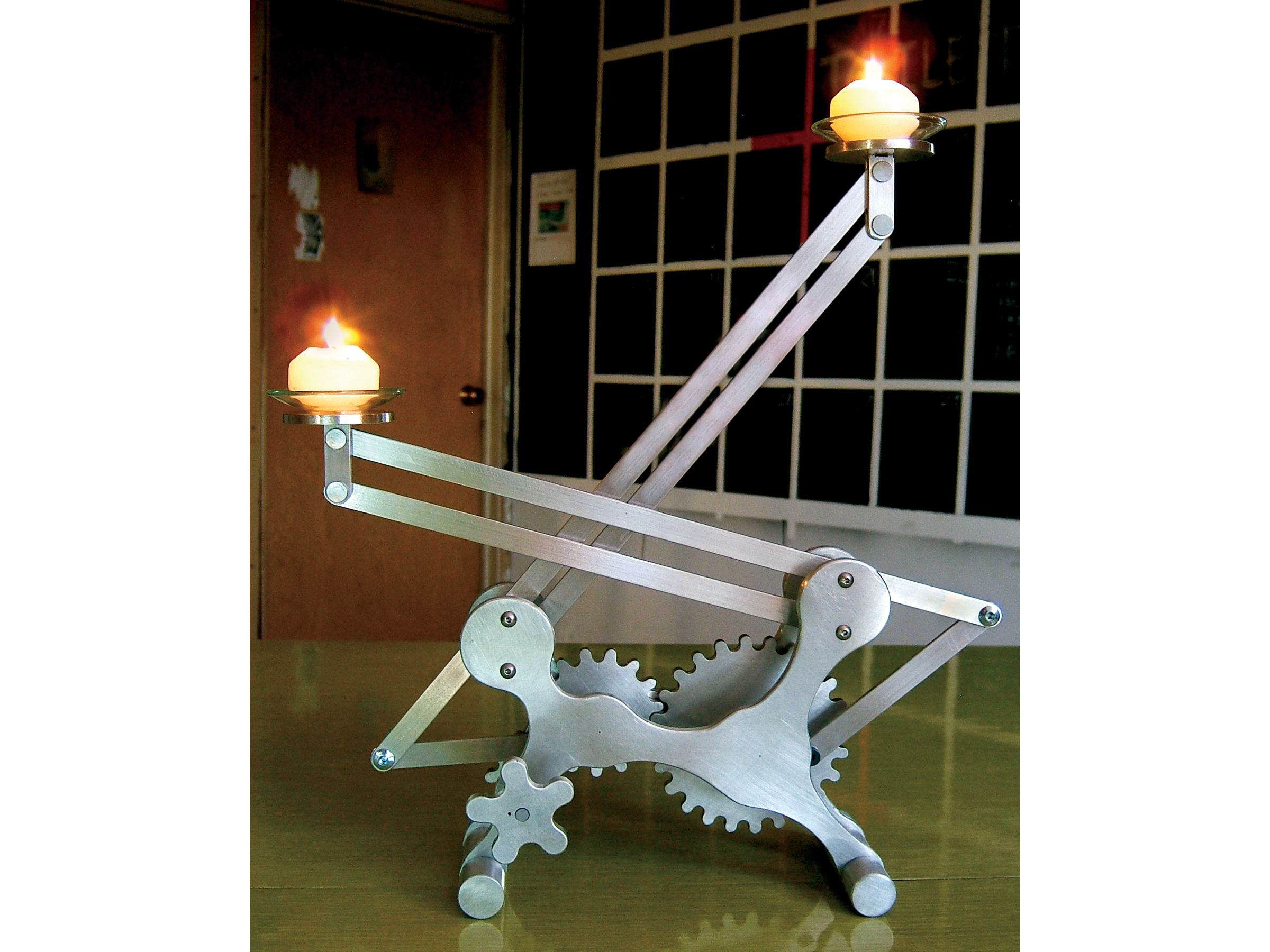 Geared&nbsp;Candleholder