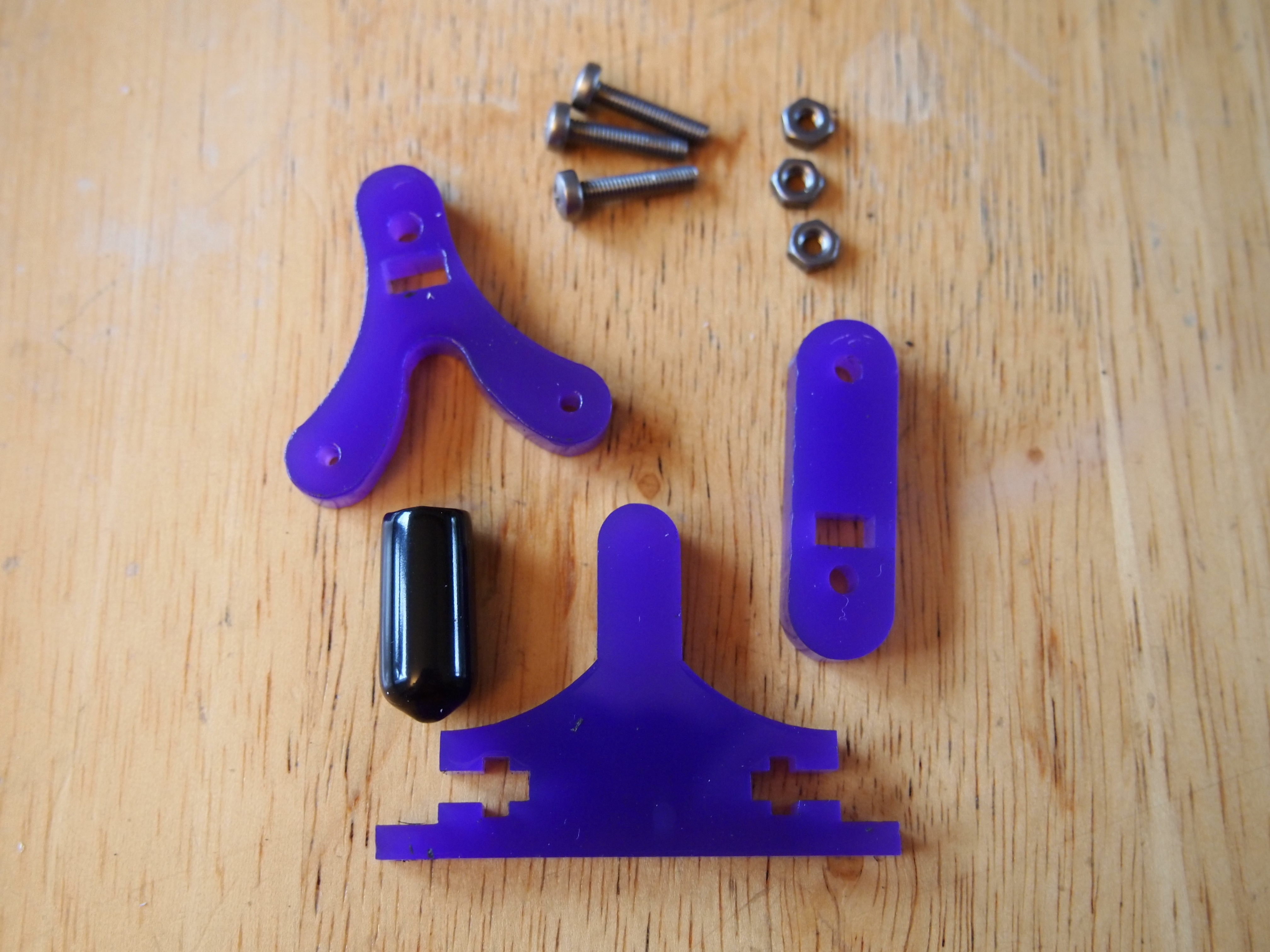 Hexy: Leg Assembly