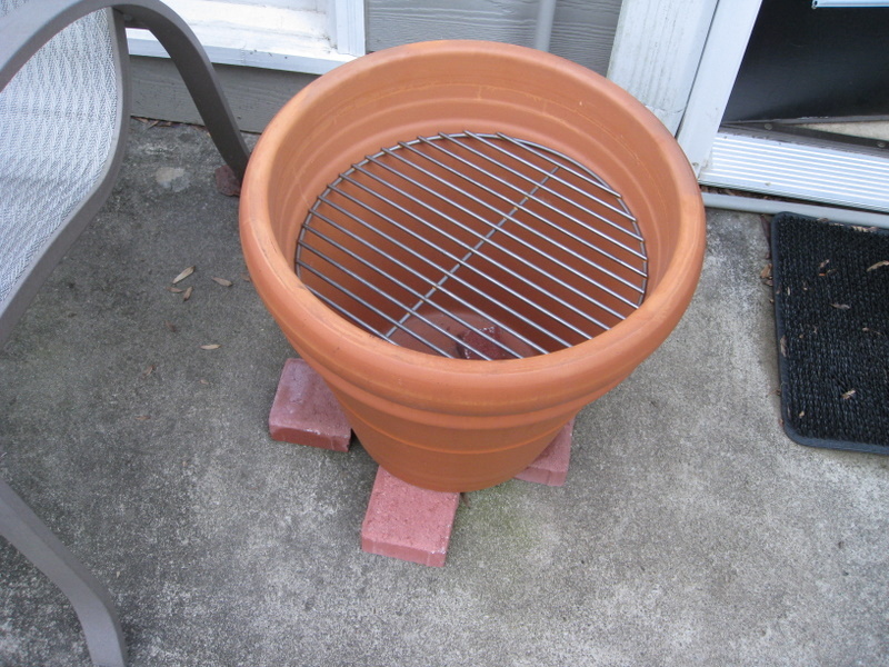 Clay Pot&nbsp;Smoker