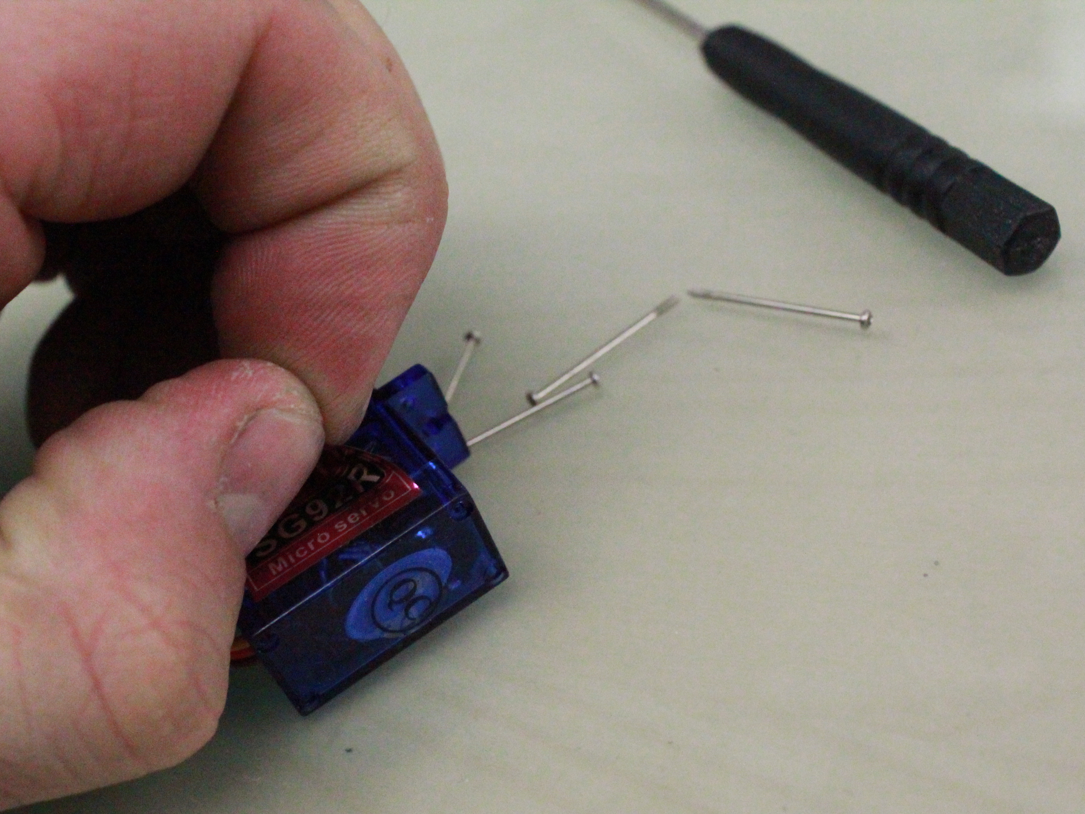 Replacing 9g Servo&nbsp;Gears