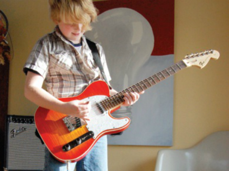 New Project: Easy Sunburst Guitar