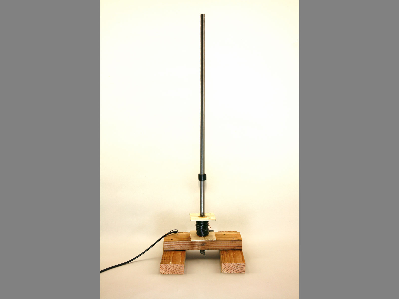 Electromagnetic Aluminum&nbsp;Levitator