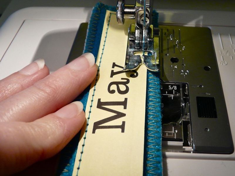 Perpetual Button&nbsp;Calendar