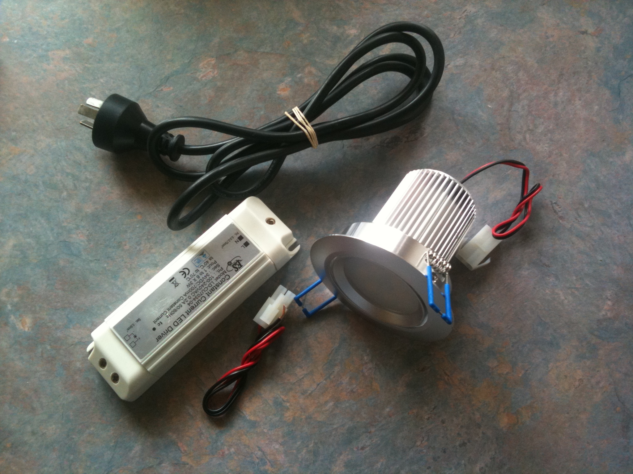 New Project: 13-Watt LED Ceiling Down-Light Kit