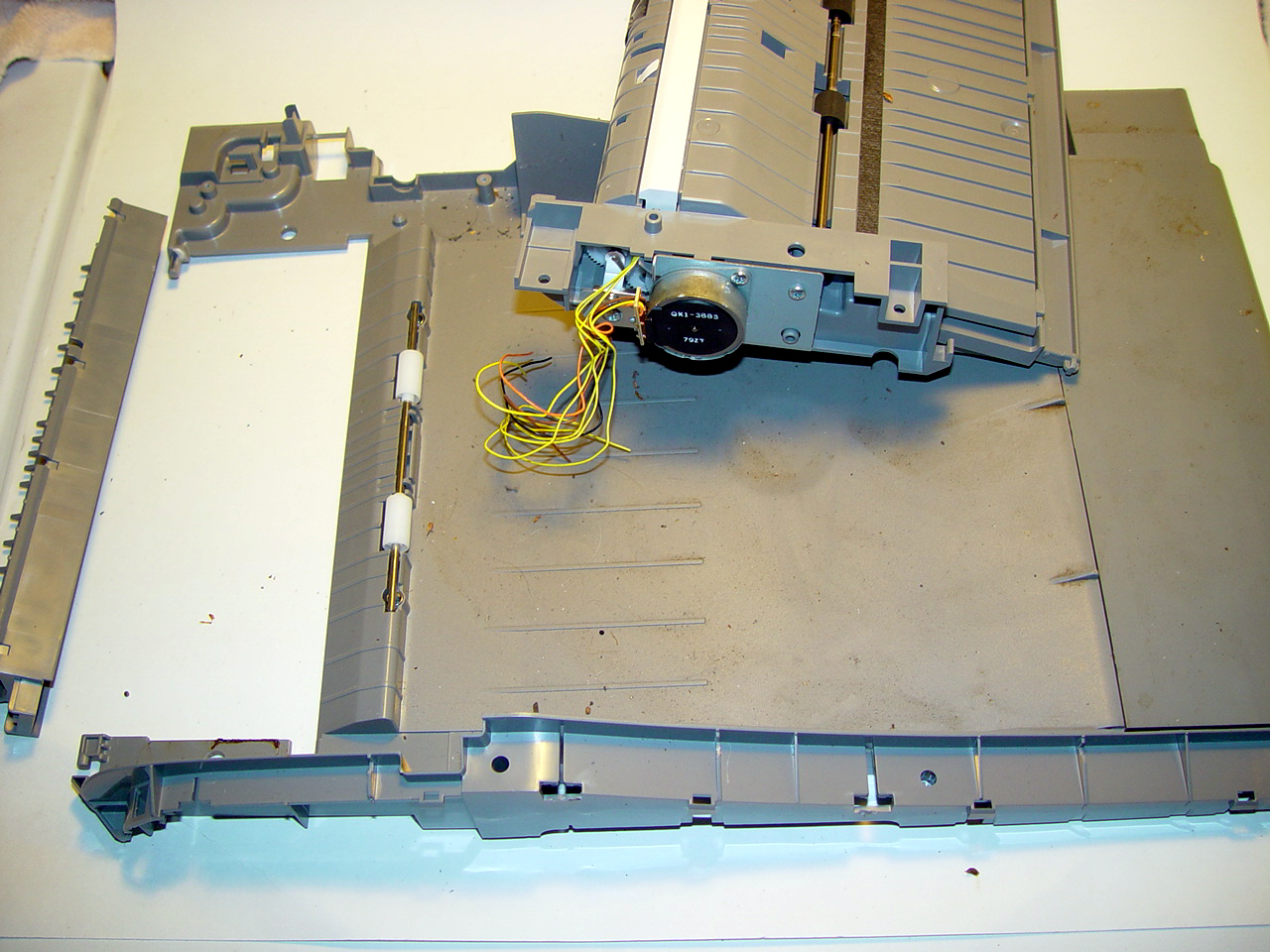 Don’t Waste eWaste: UnMaking a Canon Printer/Scanner/Fax into Parts