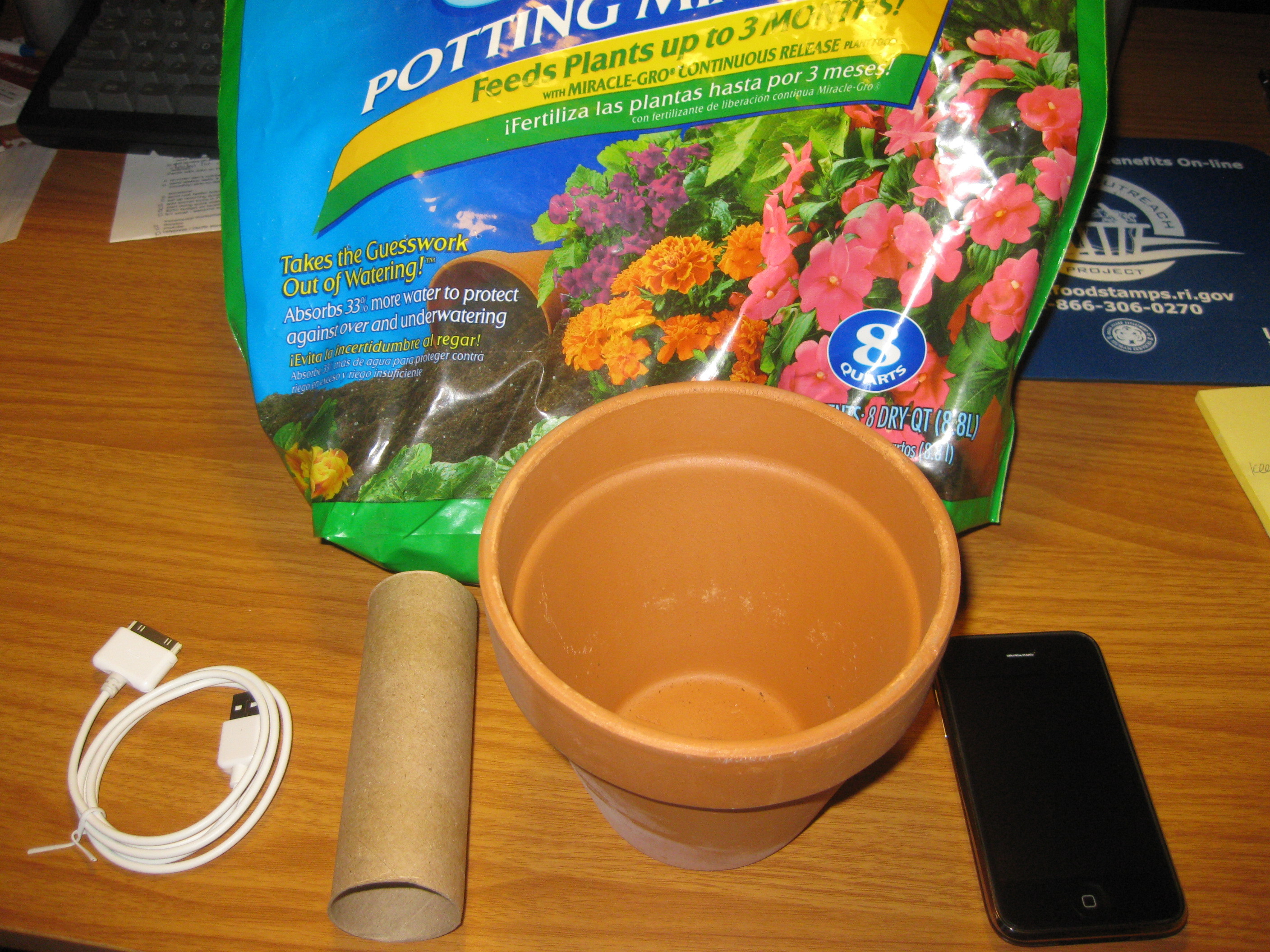 Flower Pot iPhone&nbsp;Charger
