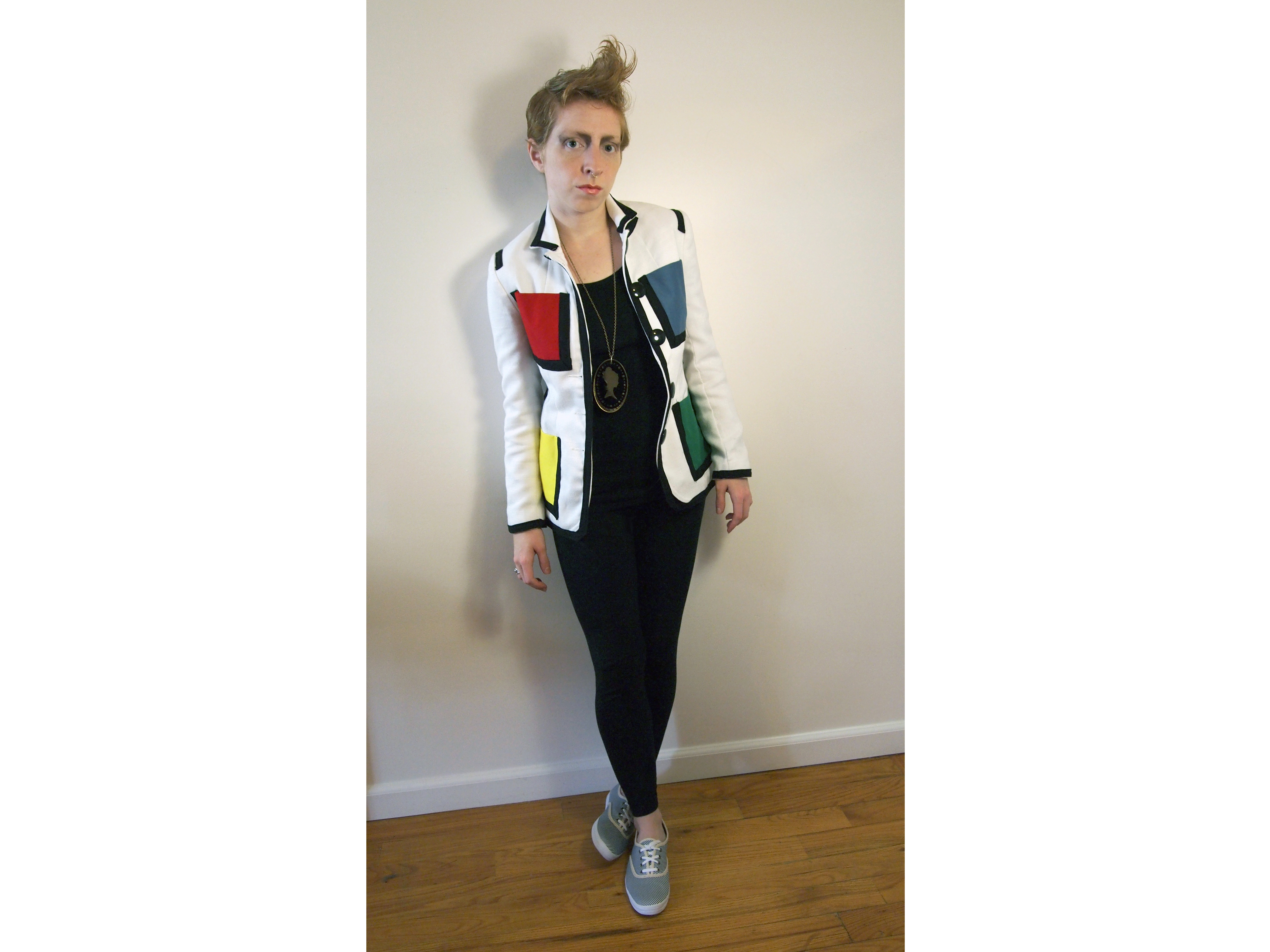 La Roux&nbsp;Costume