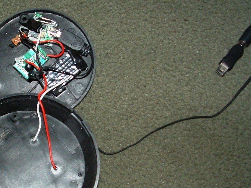 New Project: $3 Solar-Powered Cellphone Charger