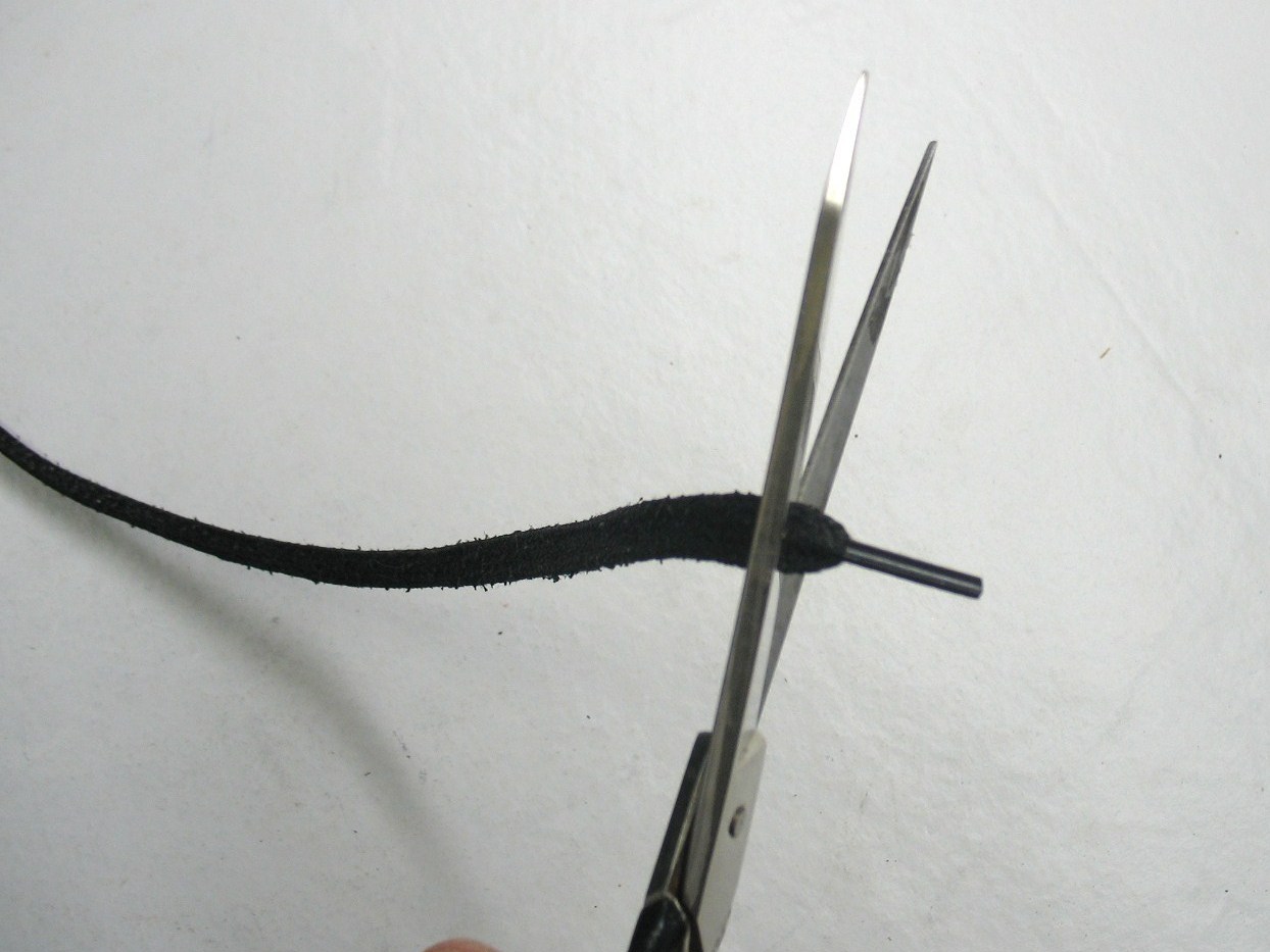 DIY Lanyard for USB Flash&nbsp;Drives