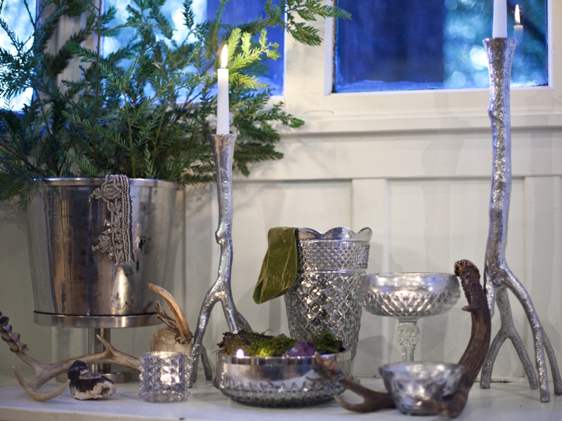 Faux Mercury Glass from Recycled&nbsp;Vases