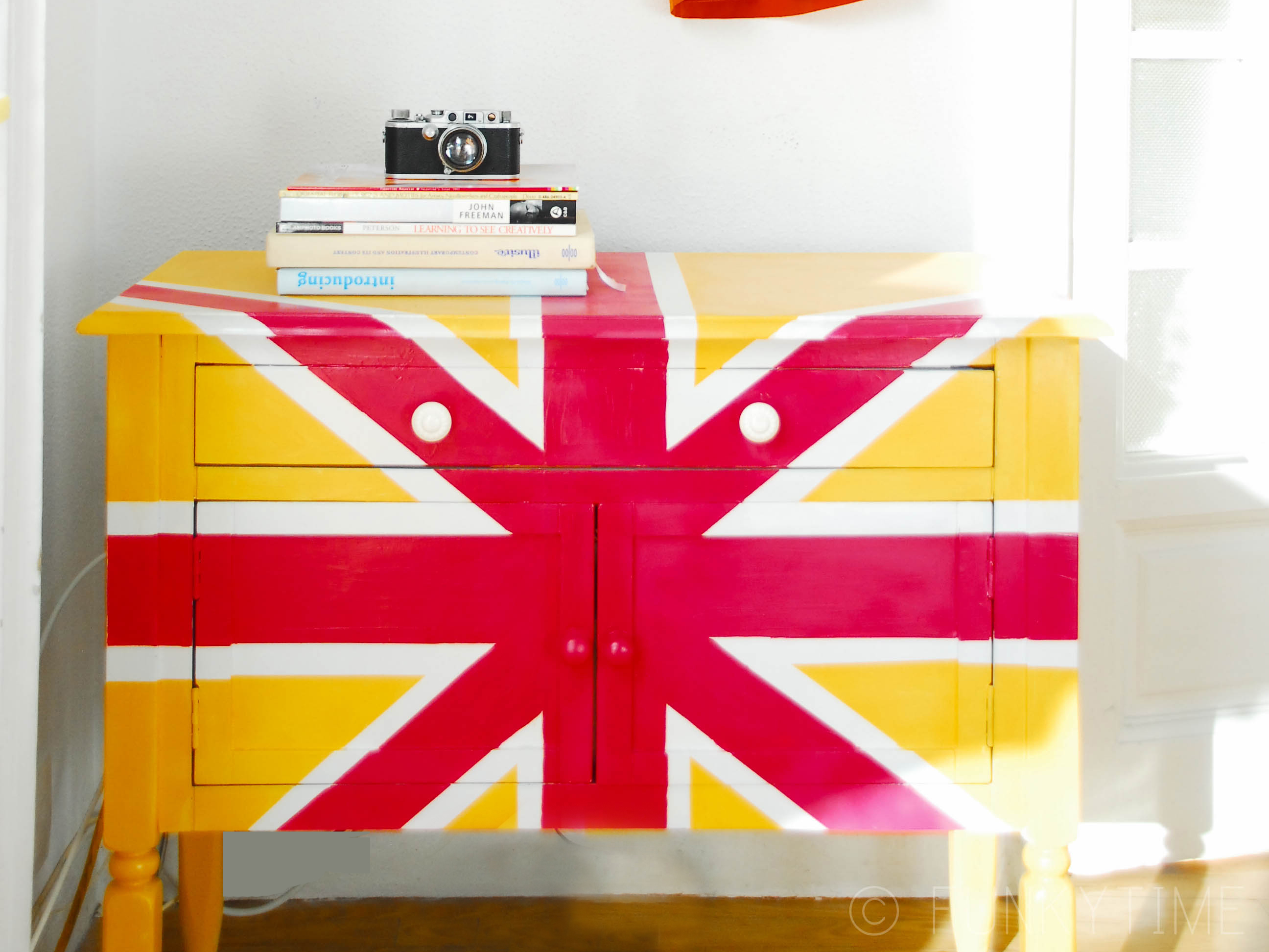New Project: Union Jack Shelf