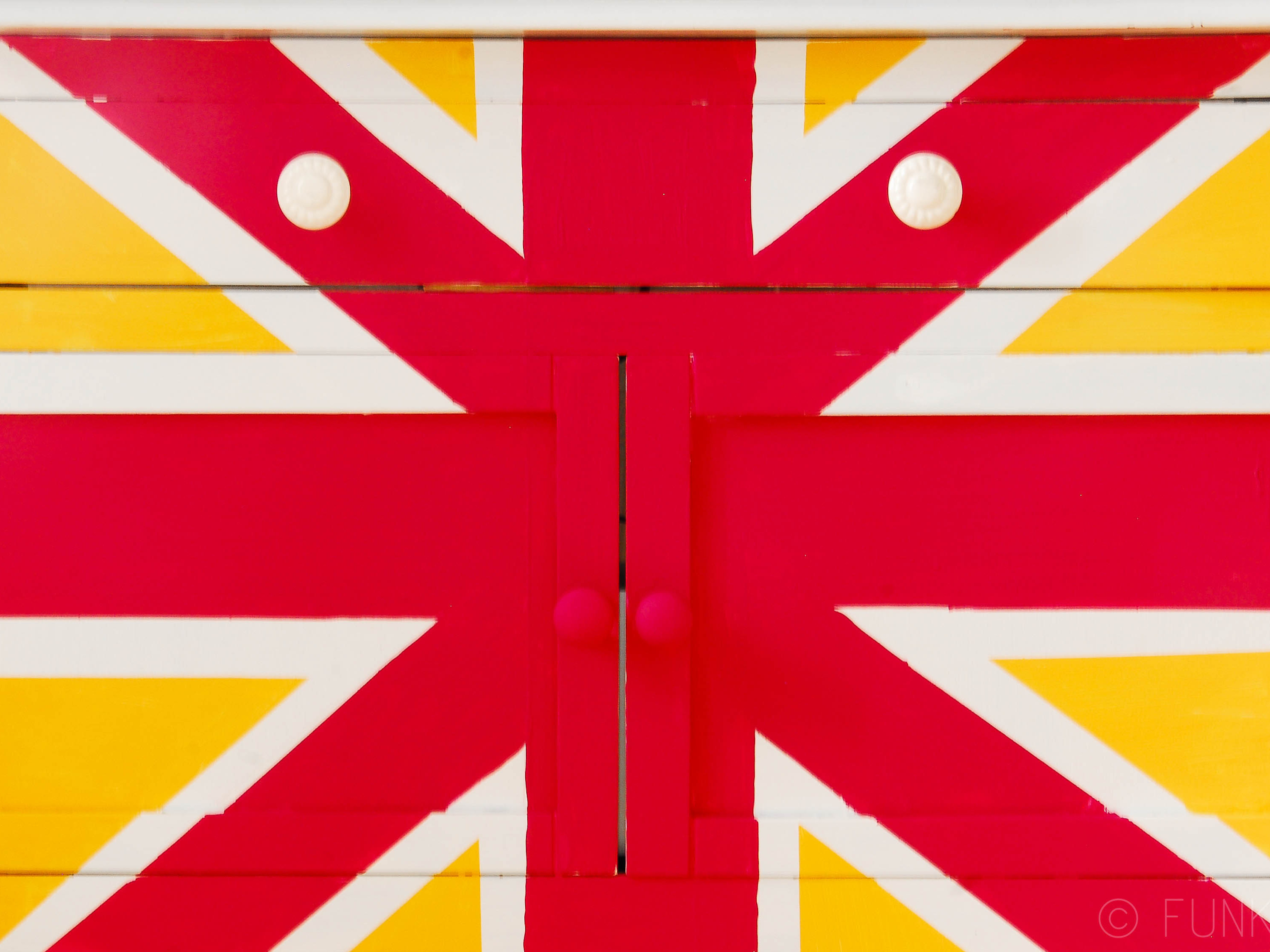 New Project: Union Jack Shelf