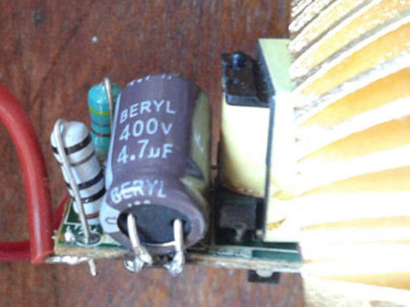 Replacement of Defective Capacitor in E27 LED Bulb