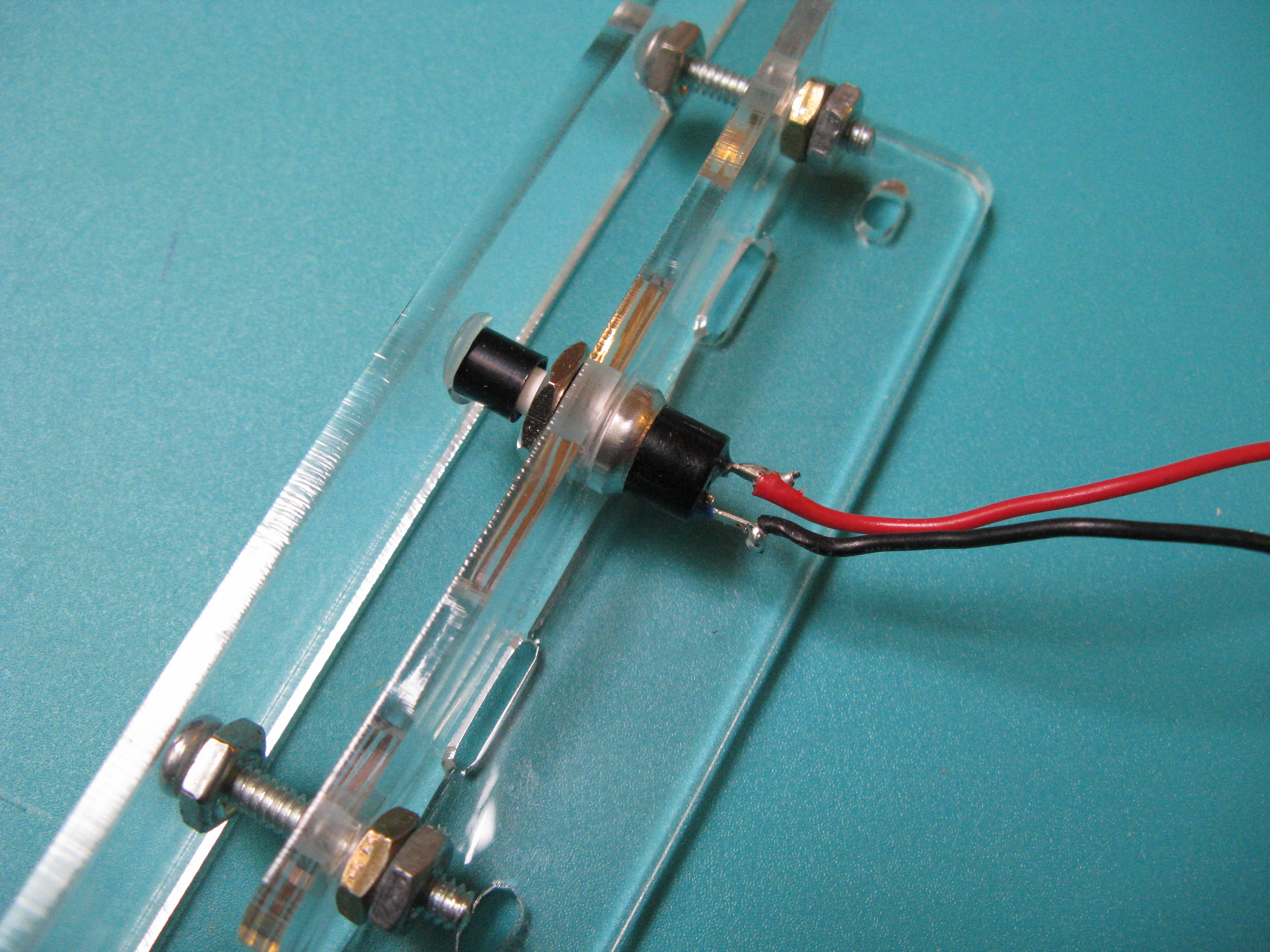 Bump Sensor for the Tiny Wanderer