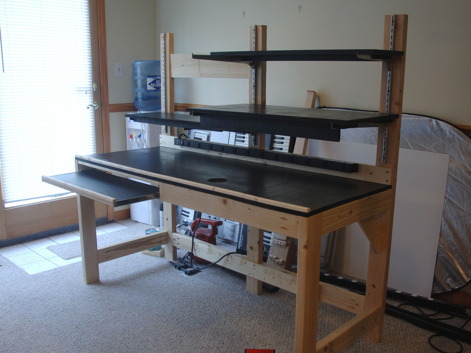 Turning Scrap Wood into a Really Useful&nbsp;Workbench