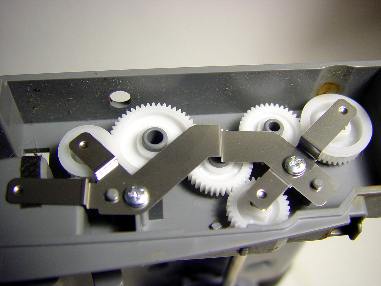 Don’t Waste eWaste: UnMaking a Canon Printer/Scanner/Fax into Parts
