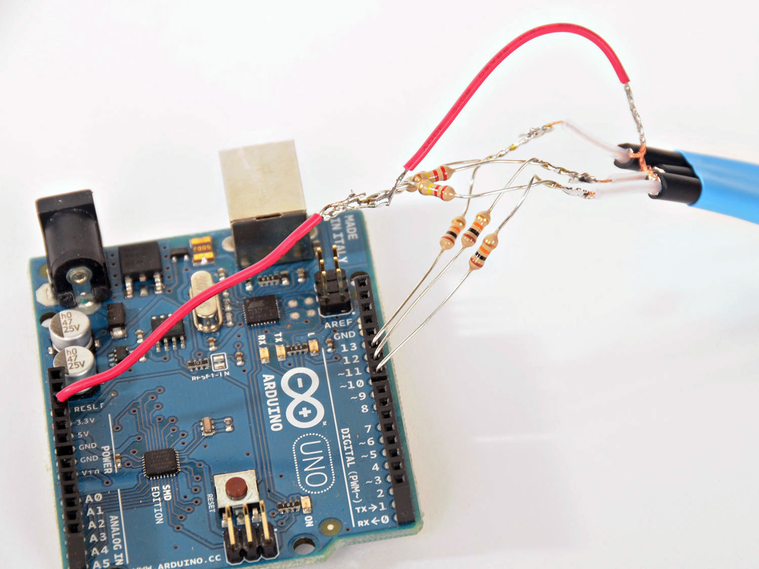 A Touchless 3D Tracking&nbsp;Interface